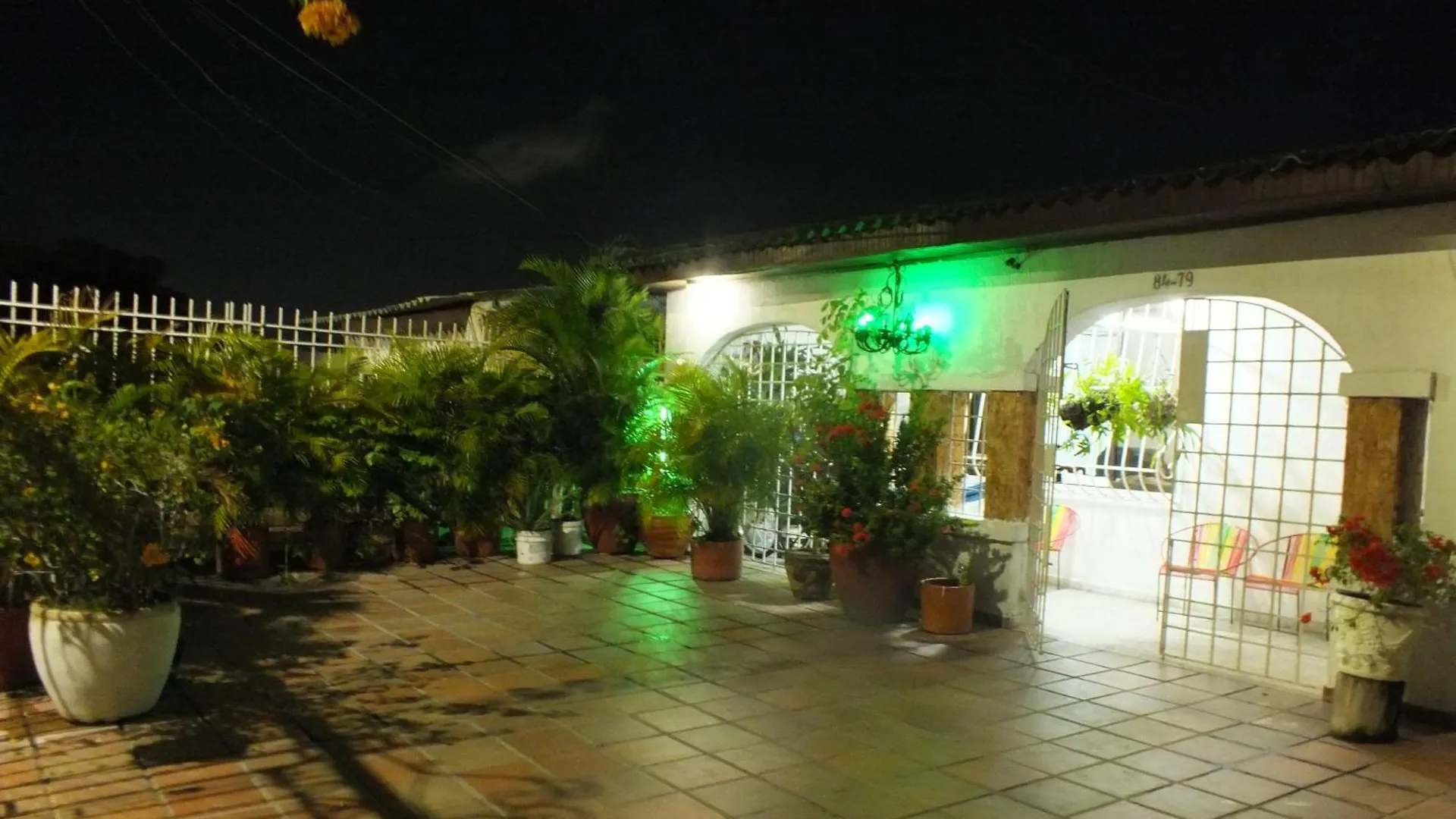 Hostel Hotel Nogales Royal Μπαρρανκίγια