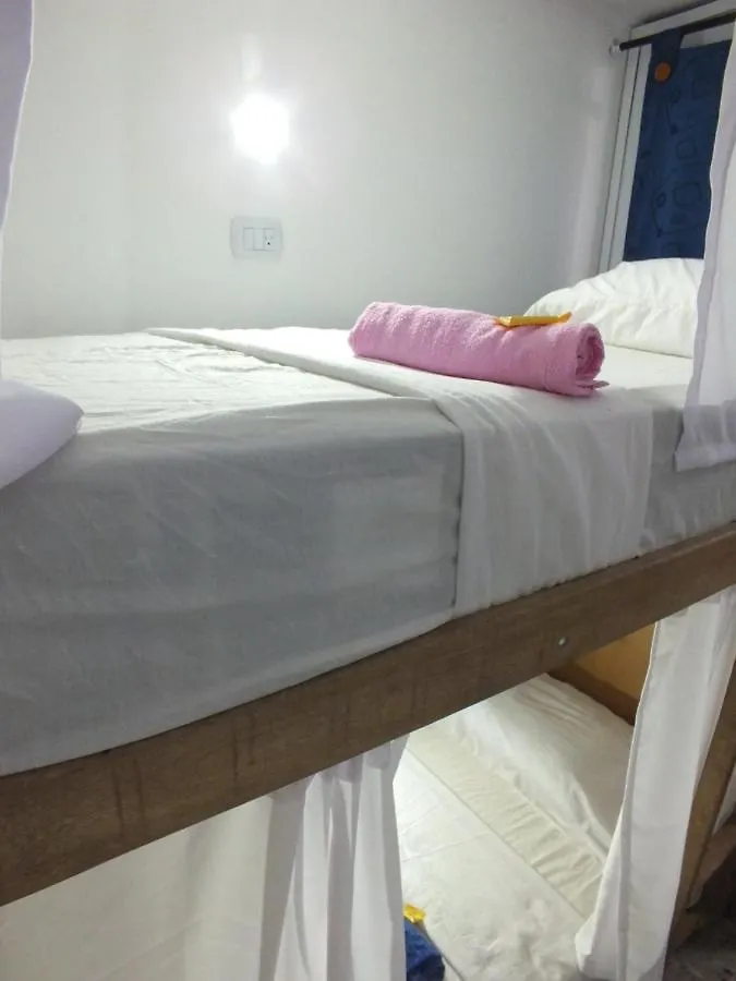 Хостел Hotel Nogales Royal Барранкилья